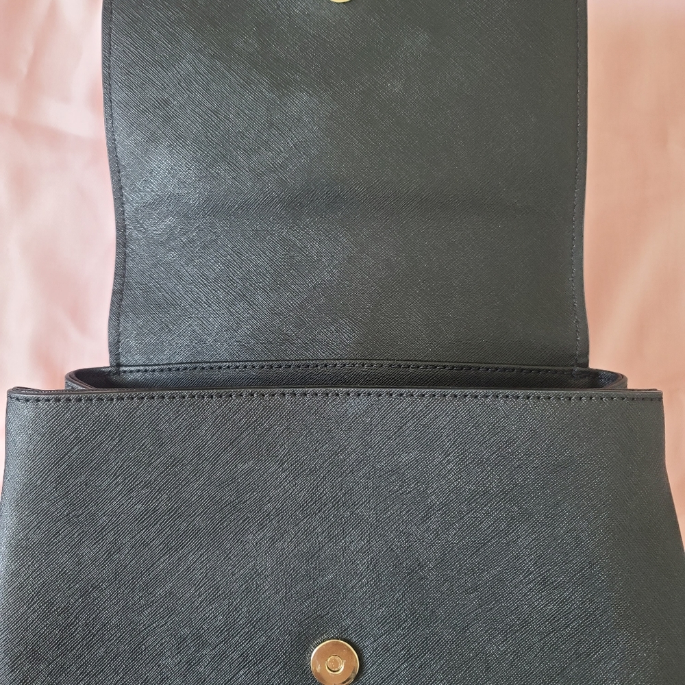 Kate Spade Minnie Backpack - Picture 7 of 8